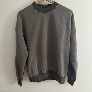 Abercrombie Men’s Essential Crew Sweatshirt- Green